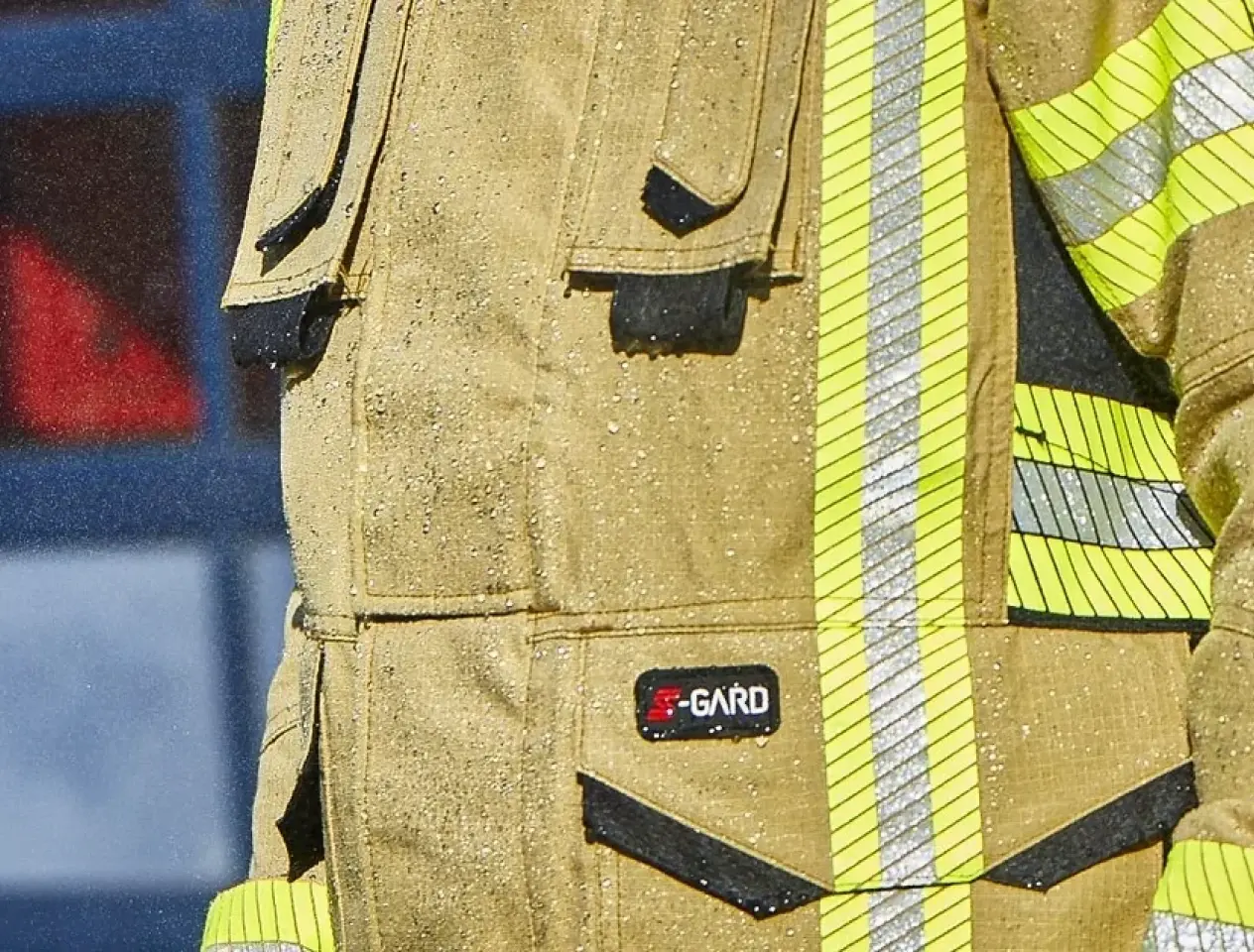 GORE-TEX CROSSTECH® PARALLON® technology